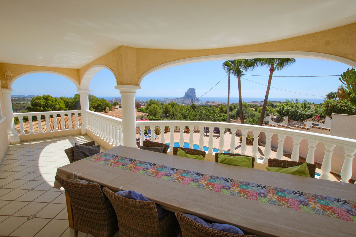 6 Bed Townhouse for sale in Calpe Costa Blanca, Alicante, Spain