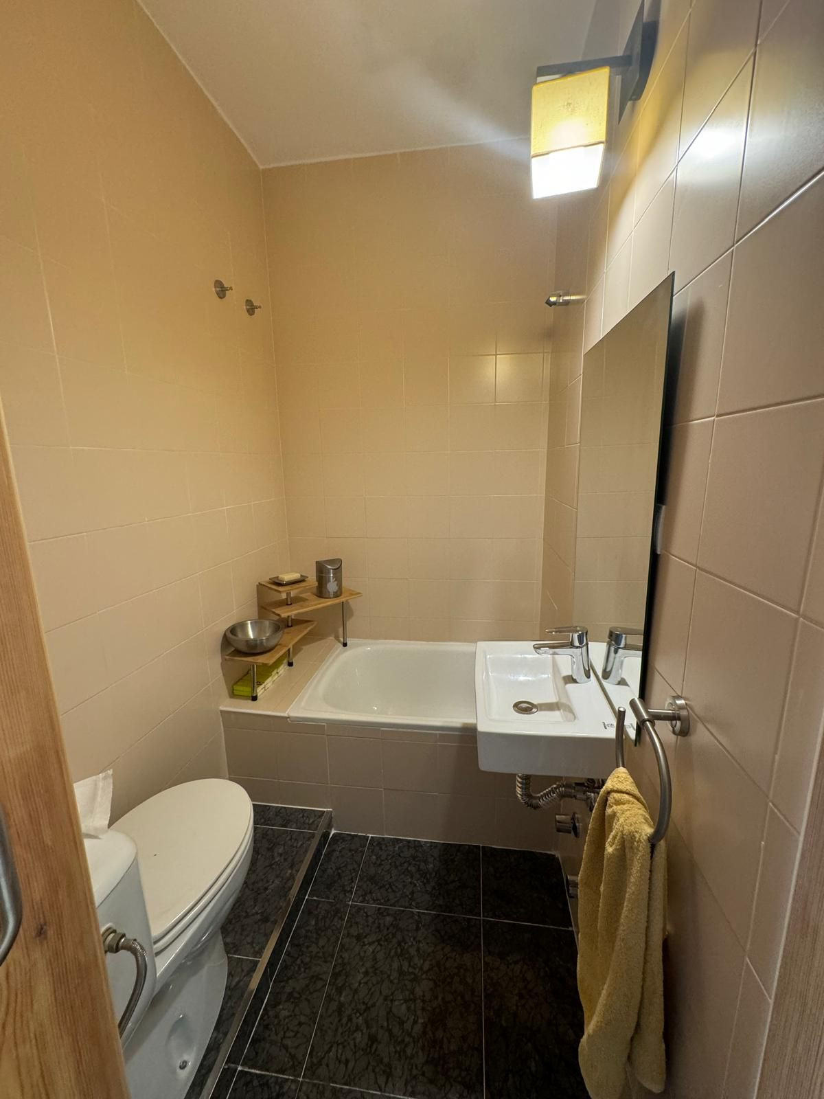 5 Bed Apartment for sale in Istán Costa Del Sol, Málaga, Spain