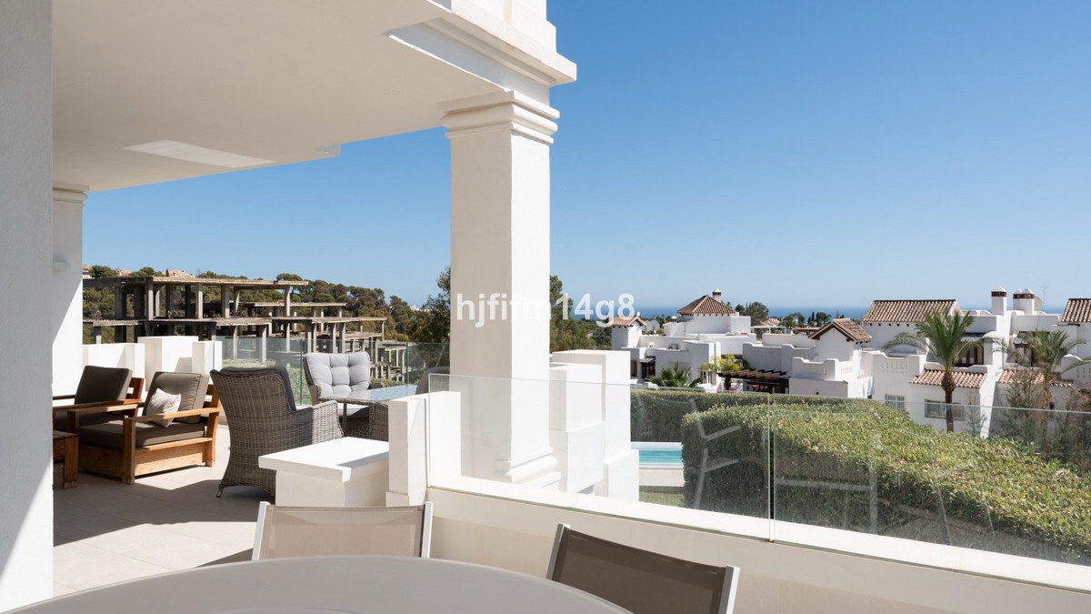 3 Bed Apartment for sale in Nueva Andalucía Costa Del Sol, Málaga, Spain