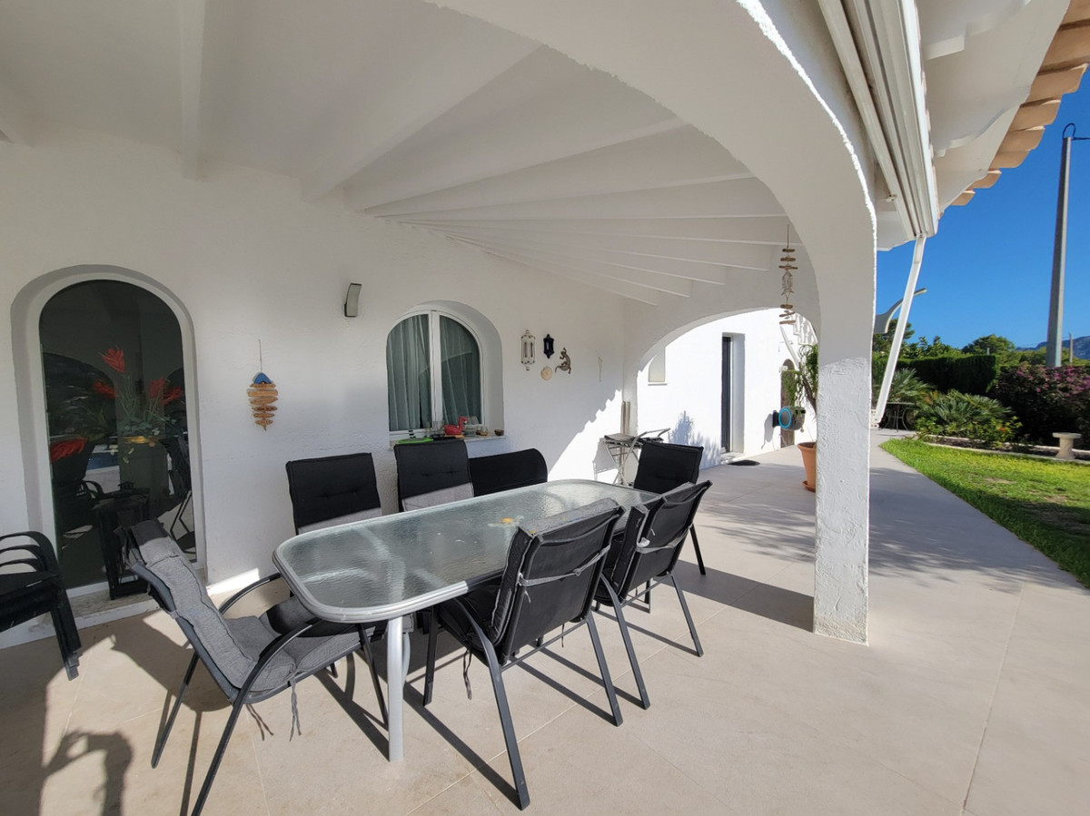 3 Bed Townhouse for sale in Calpe Costa Blanca, Alicante, Spain