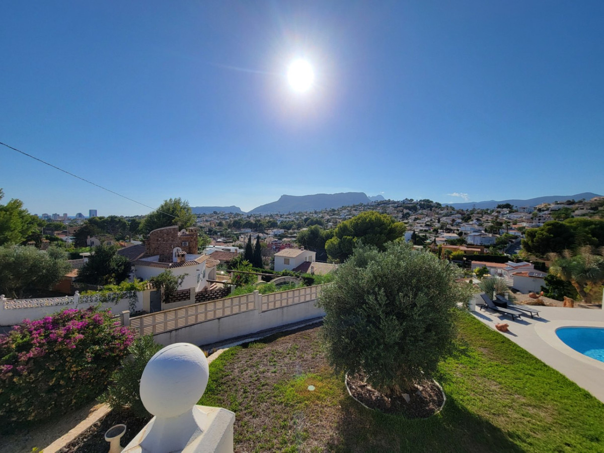 3 Bed Townhouse for sale in Calpe Costa Blanca, Alicante, Spain