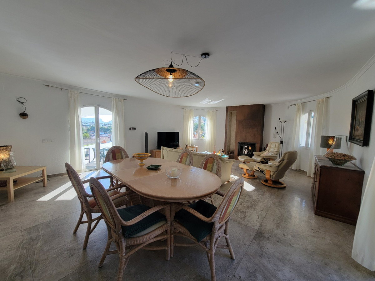 3 Bed Townhouse for sale in Calpe Costa Blanca, Alicante, Spain