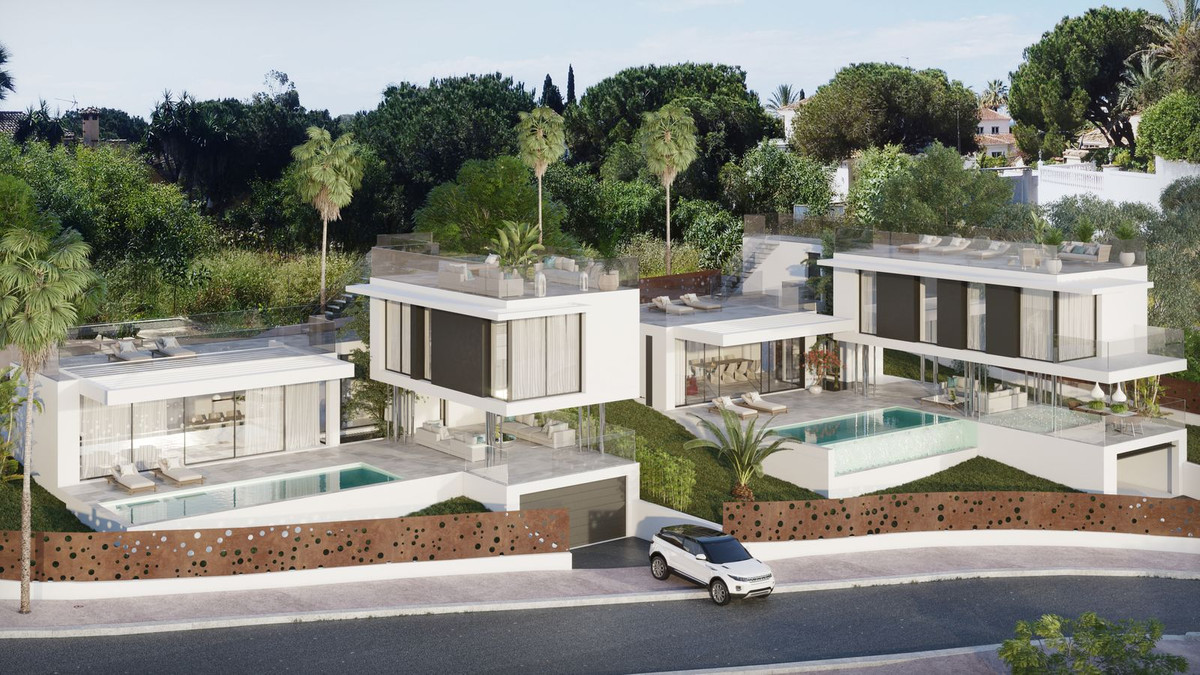 4 Bed Townhouse for sale in El Chaparral Costa Del Sol, Málaga, Spain