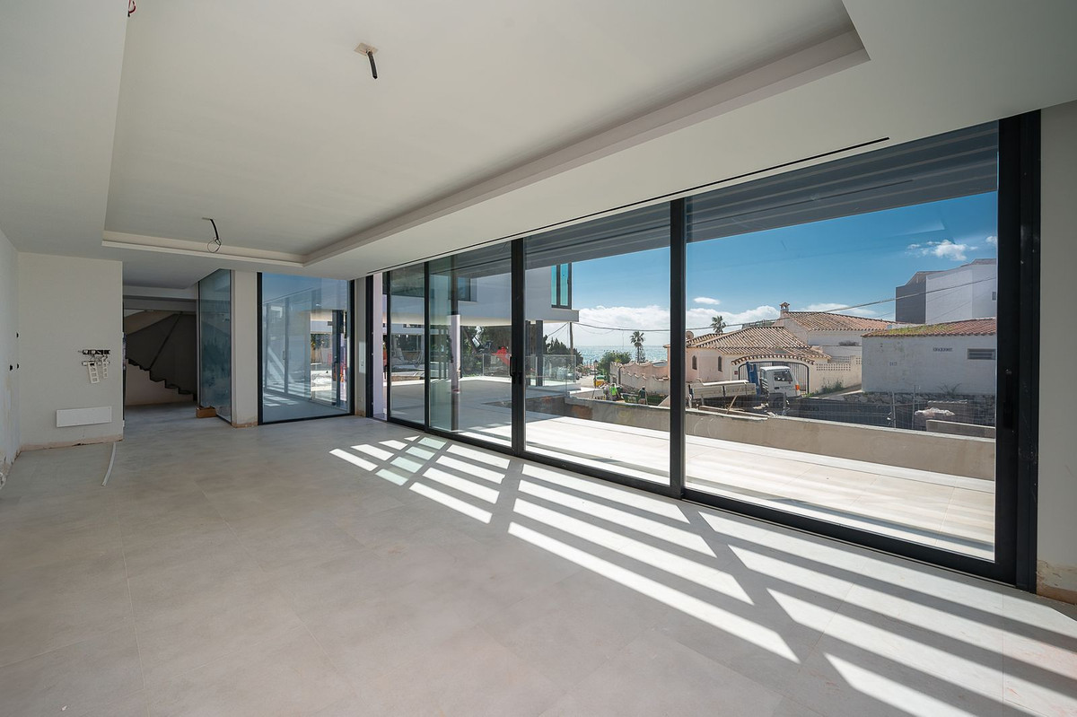 4 Bed Townhouse for sale in El Chaparral Costa Del Sol, Málaga, Spain