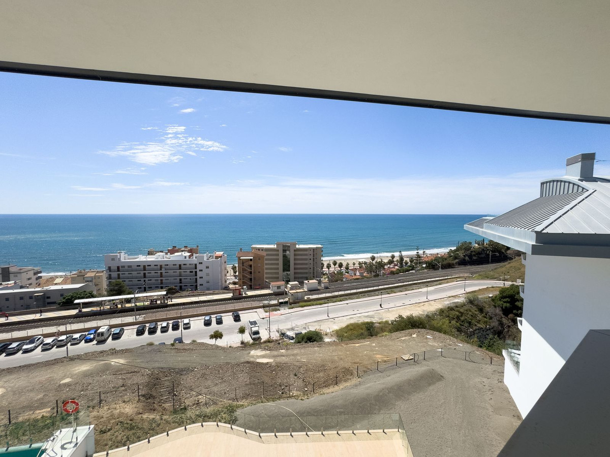2 Bed Apartment for sale in Fuengirola Costa Del Sol, Málaga, Spain