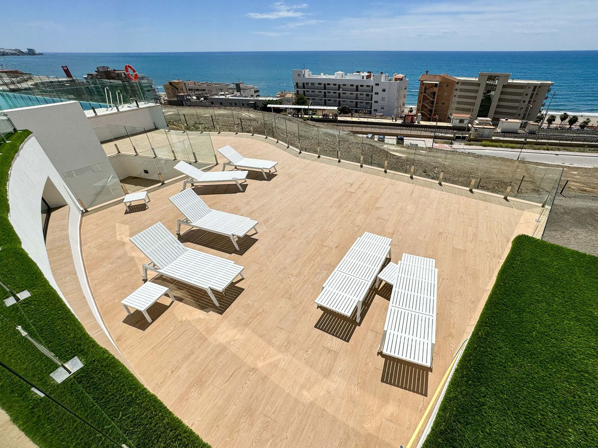 2 Bed Apartment for sale in Fuengirola Costa Del Sol, Málaga, Spain