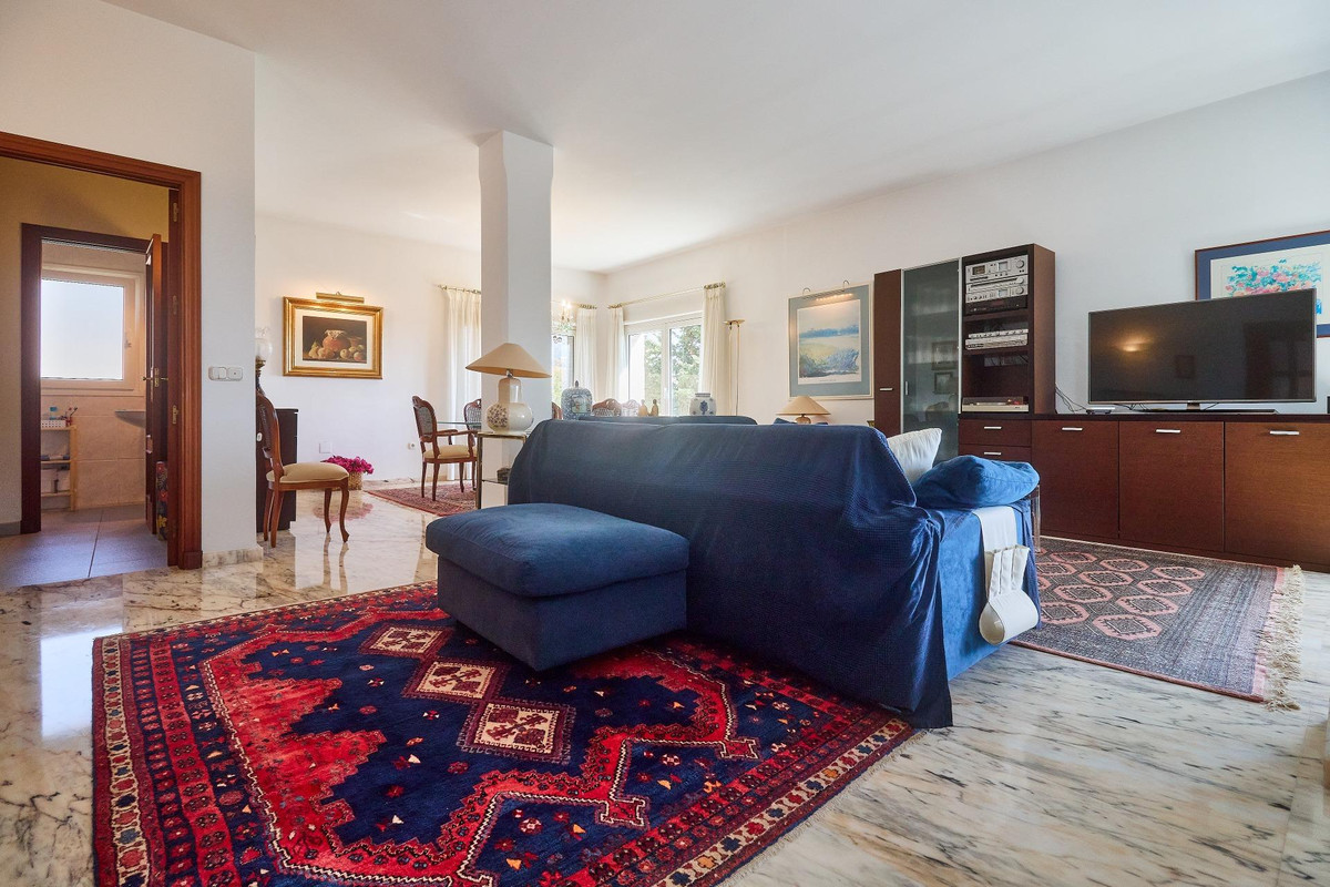 Se vende Villa - Chalet de 4 dormitorios en Costa Del Sol, Málaga, España