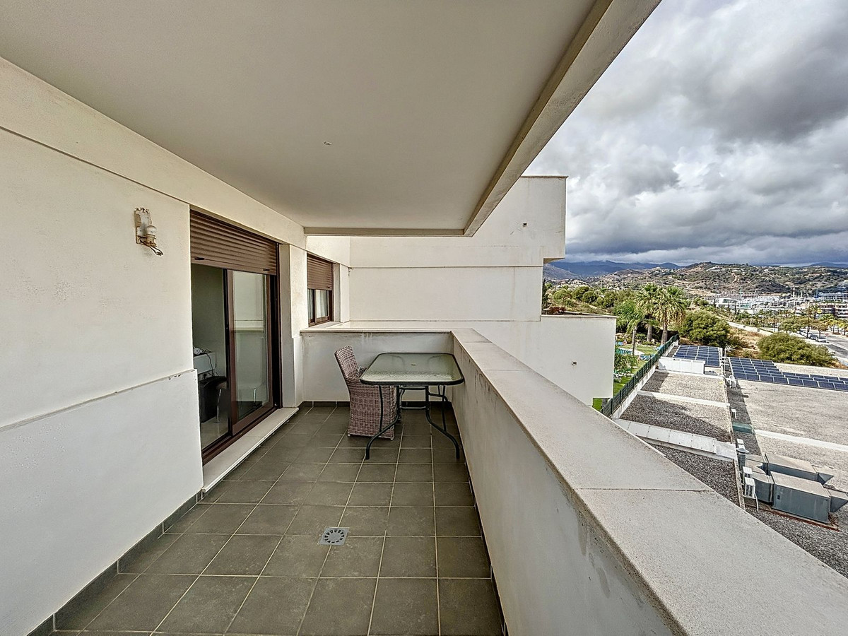 3 Bed Apartment for sale in Estepona Costa Del Sol, Málaga, Spain