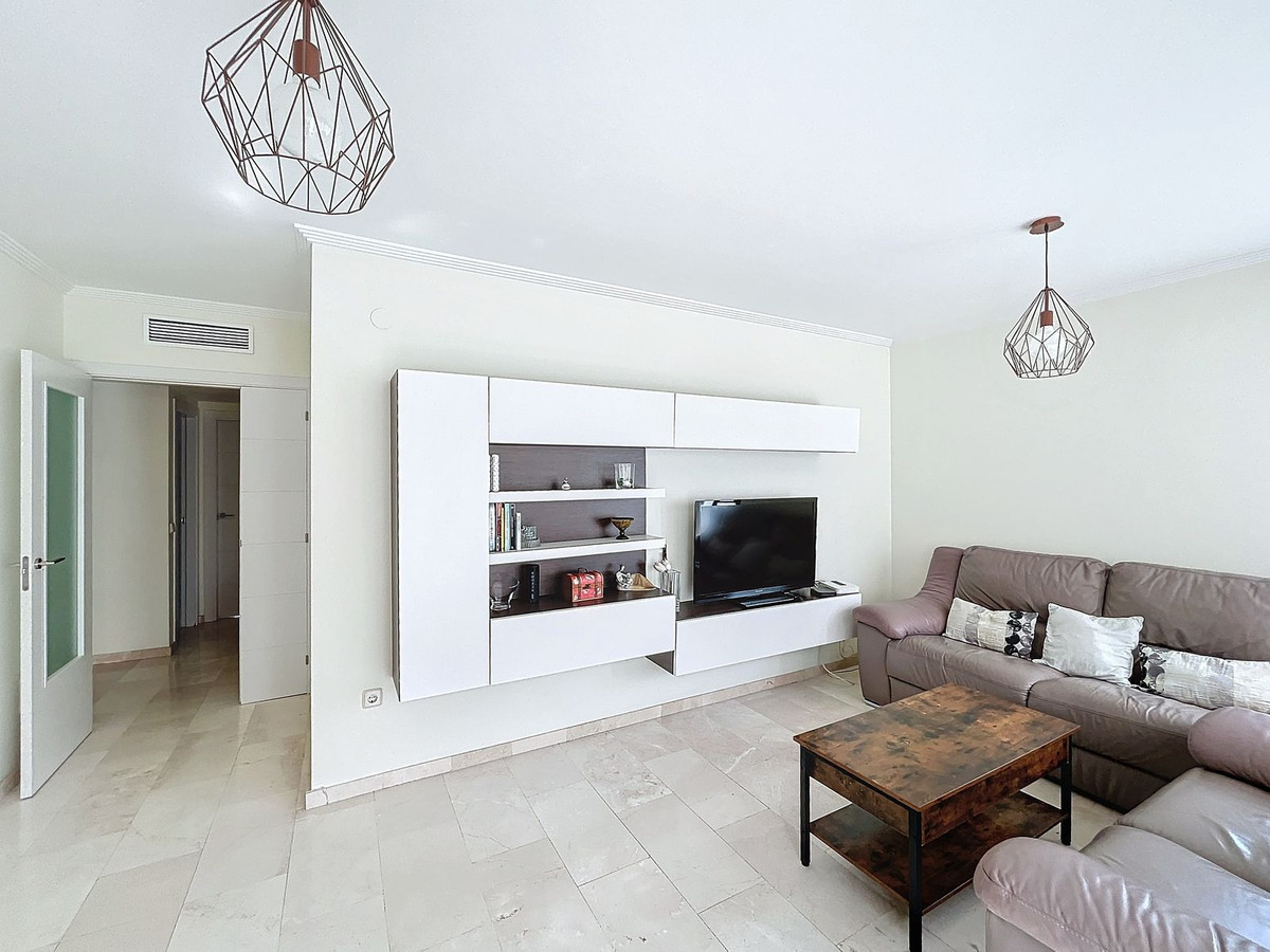 3 Bed Apartment for sale in Estepona Costa Del Sol, Málaga, Spain