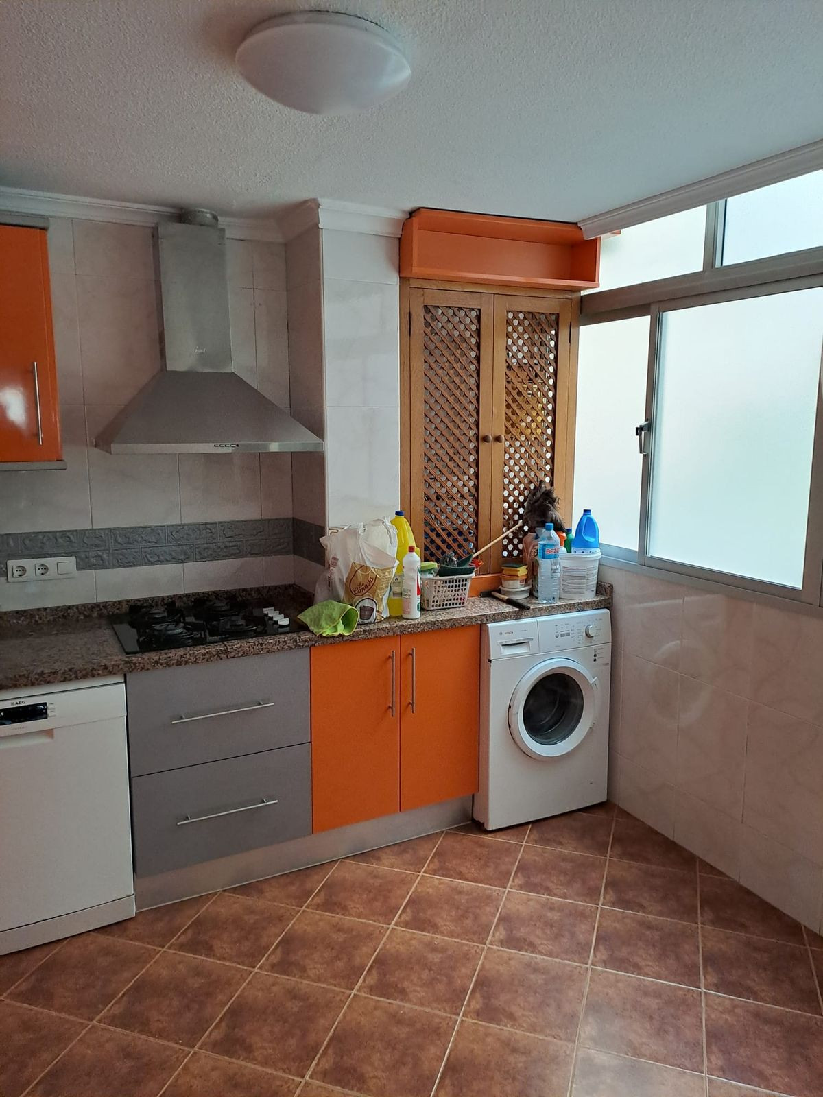 Se vende Apartamento Planta Media de 4 dormitorios en Costa Del Sol, Málaga, España