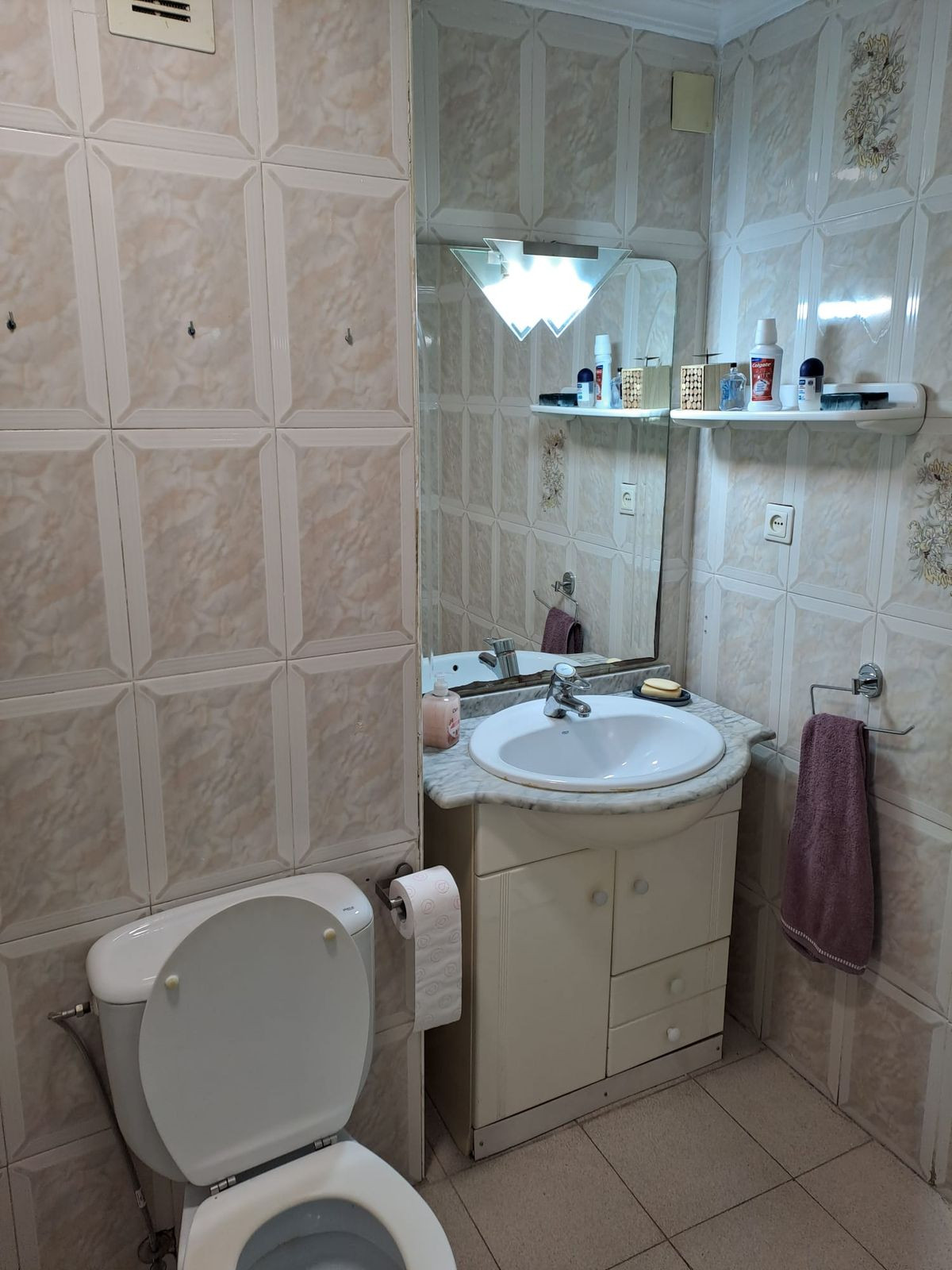 Se vende Apartamento Planta Media de 4 dormitorios en Costa Del Sol, Málaga, España