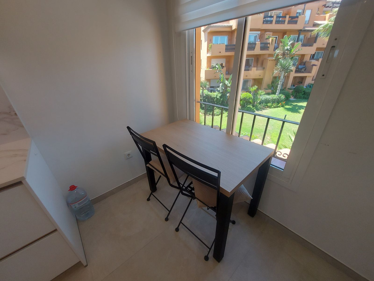 2 Bed Apartment for sale in La Duquesa Costa Del Sol, Málaga, Spain