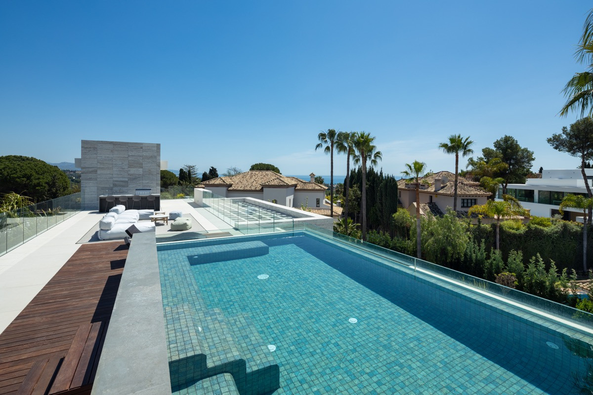 Se vende Villa - Chalet de 6 dormitorios en Costa Del Sol, Málaga, España