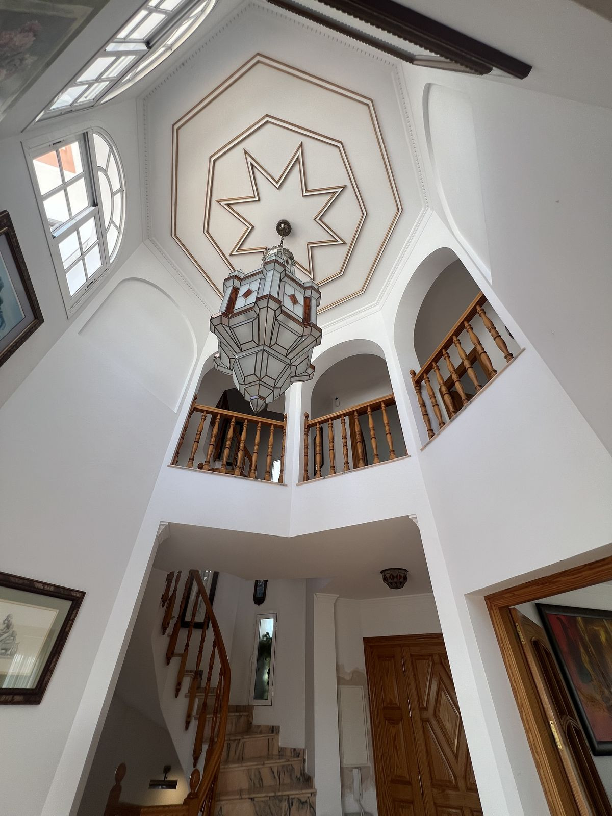 5 Bed Townhouse for sale in San Pedro De Alcántara Costa Del Sol, Málaga, Spain