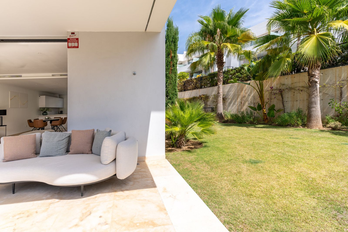 4 Bed Townhouse for sale in Río Real Costa Del Sol, Málaga, Spain