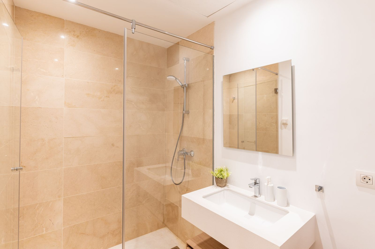 4 Bed Townhouse for sale in Río Real Costa Del Sol, Málaga, Spain