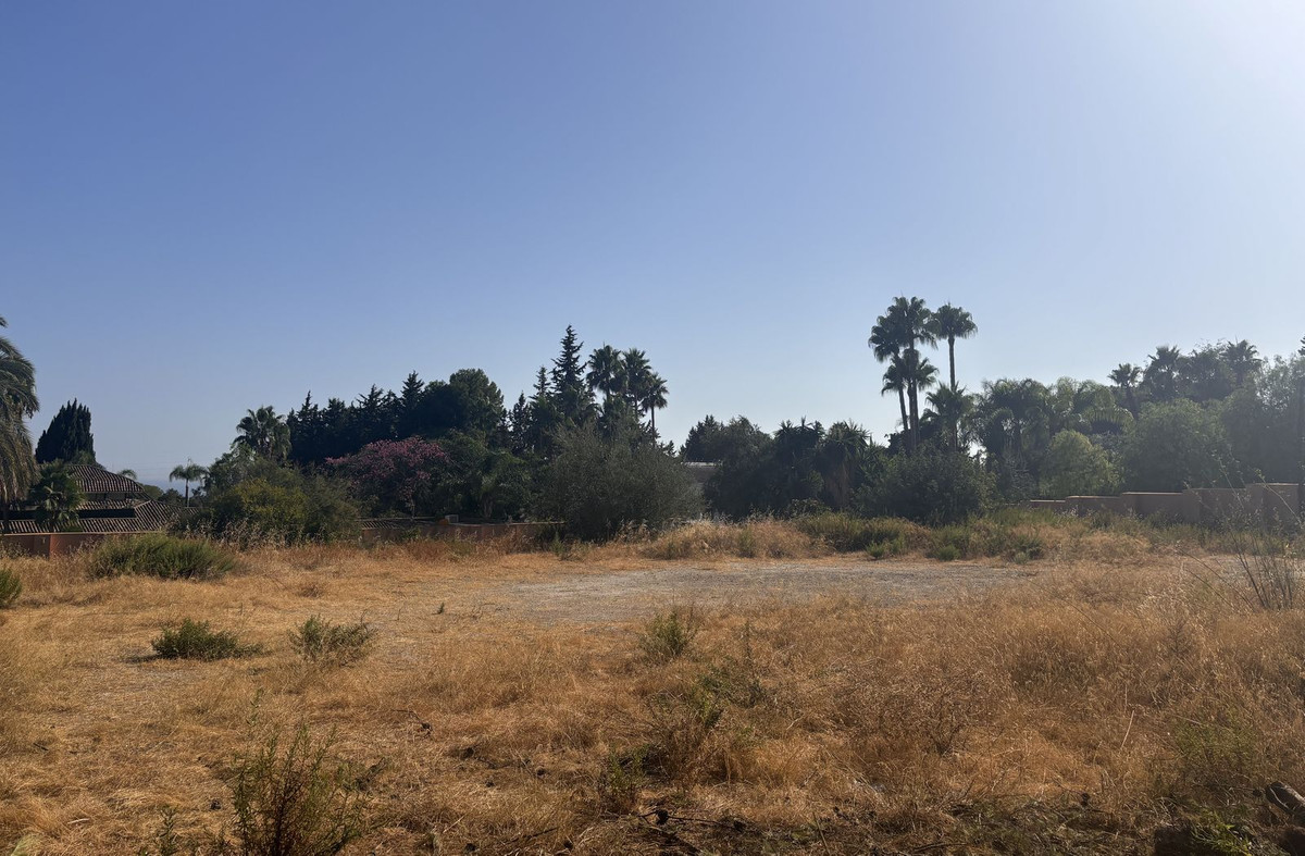 Se vende Terreno Urbano de 7 dormitorios en Costa Del Sol, Málaga, España