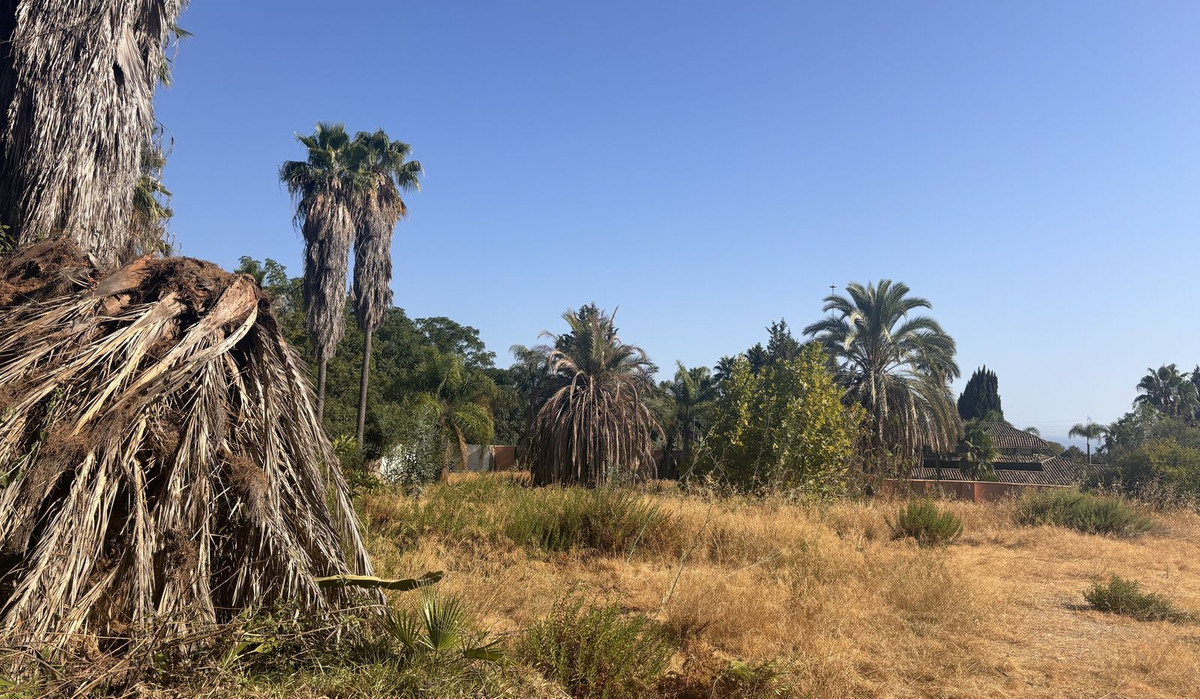 Se vende Terreno Urbano de 7 dormitorios en Costa Del Sol, Málaga, España