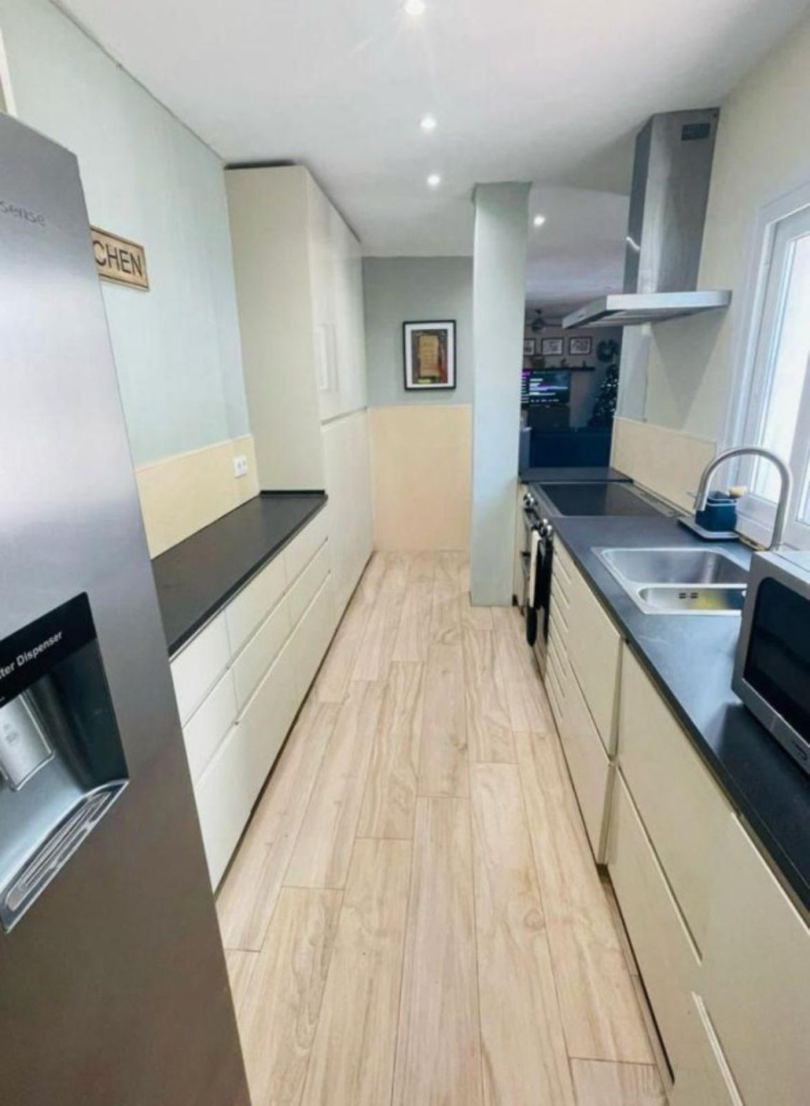4 Bed Townhouse for sale in Benahavís Costa Del Sol, Málaga, Spain