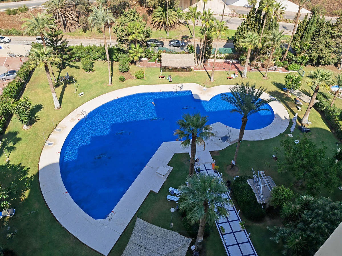 5 Bed Apartment for sale in Fuengirola Costa Del Sol, Málaga, Spain