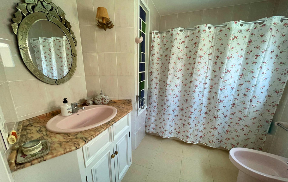 5 Bed Townhouse for sale in Javea Costa Blanca, Alicante, Spain