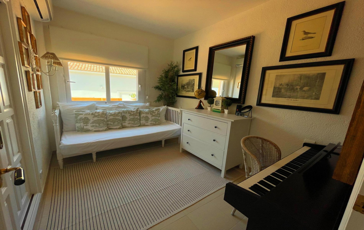 5 Bed Townhouse for sale in Javea Costa Blanca, Alicante, Spain