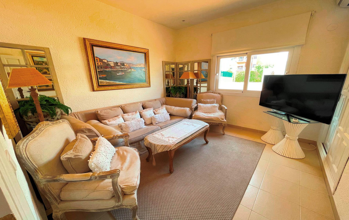 5 Bed Townhouse for sale in Javea Costa Blanca, Alicante, Spain