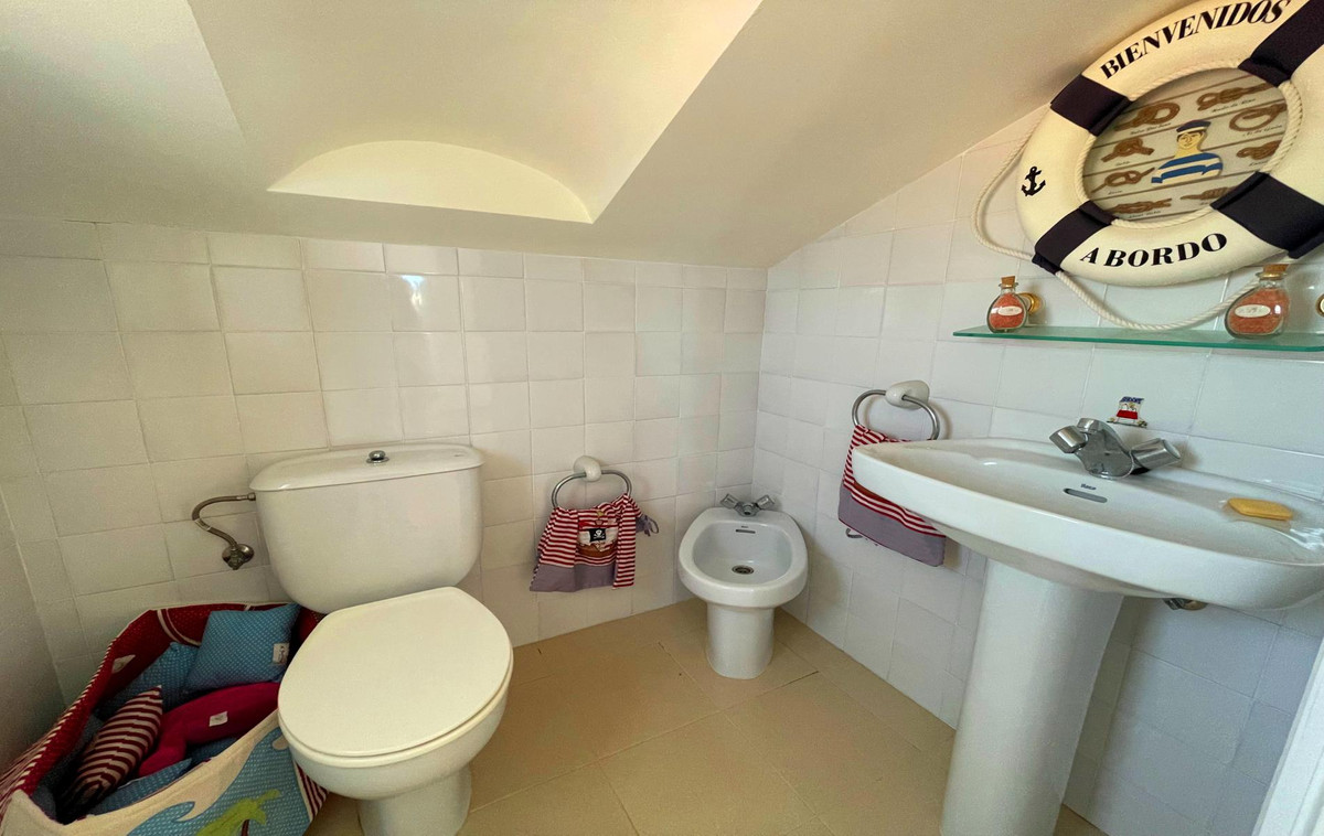 5 Bed Townhouse for sale in Javea Costa Blanca, Alicante, Spain
