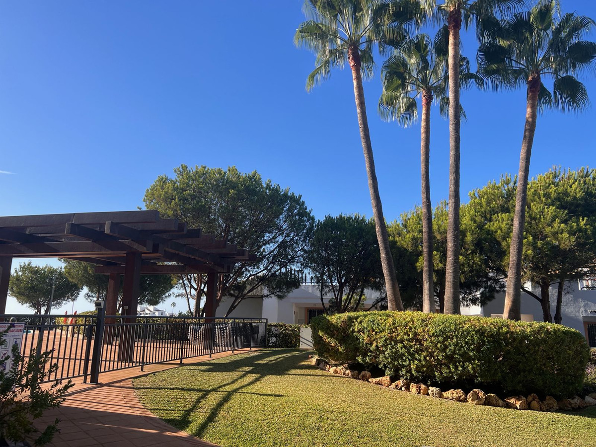 3 Bed Apartment for sale in Riviera Del Sol Costa Del Sol, Málaga, Spain