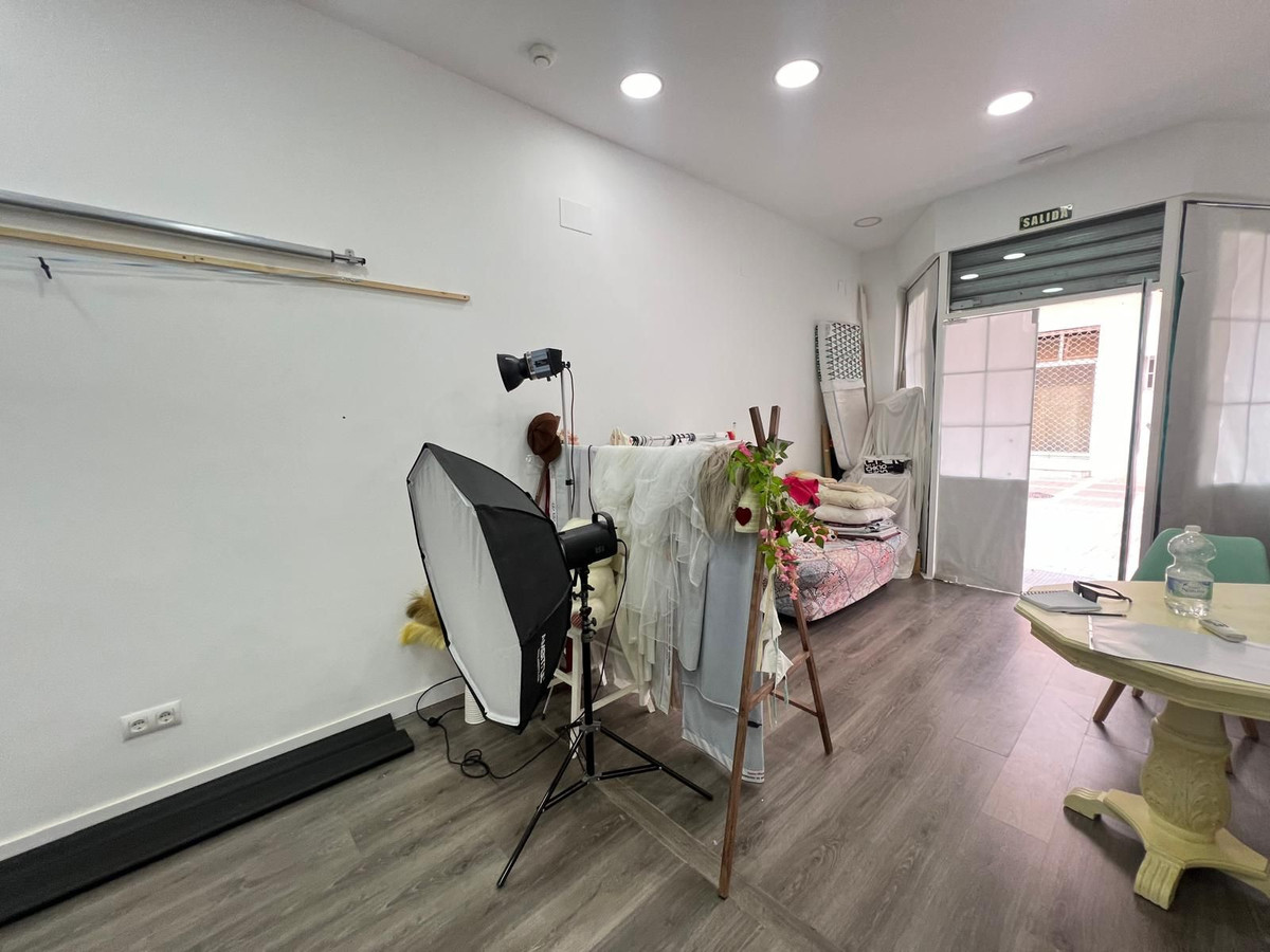 Se vende Local comercial  en Costa Del Sol, Málaga, España