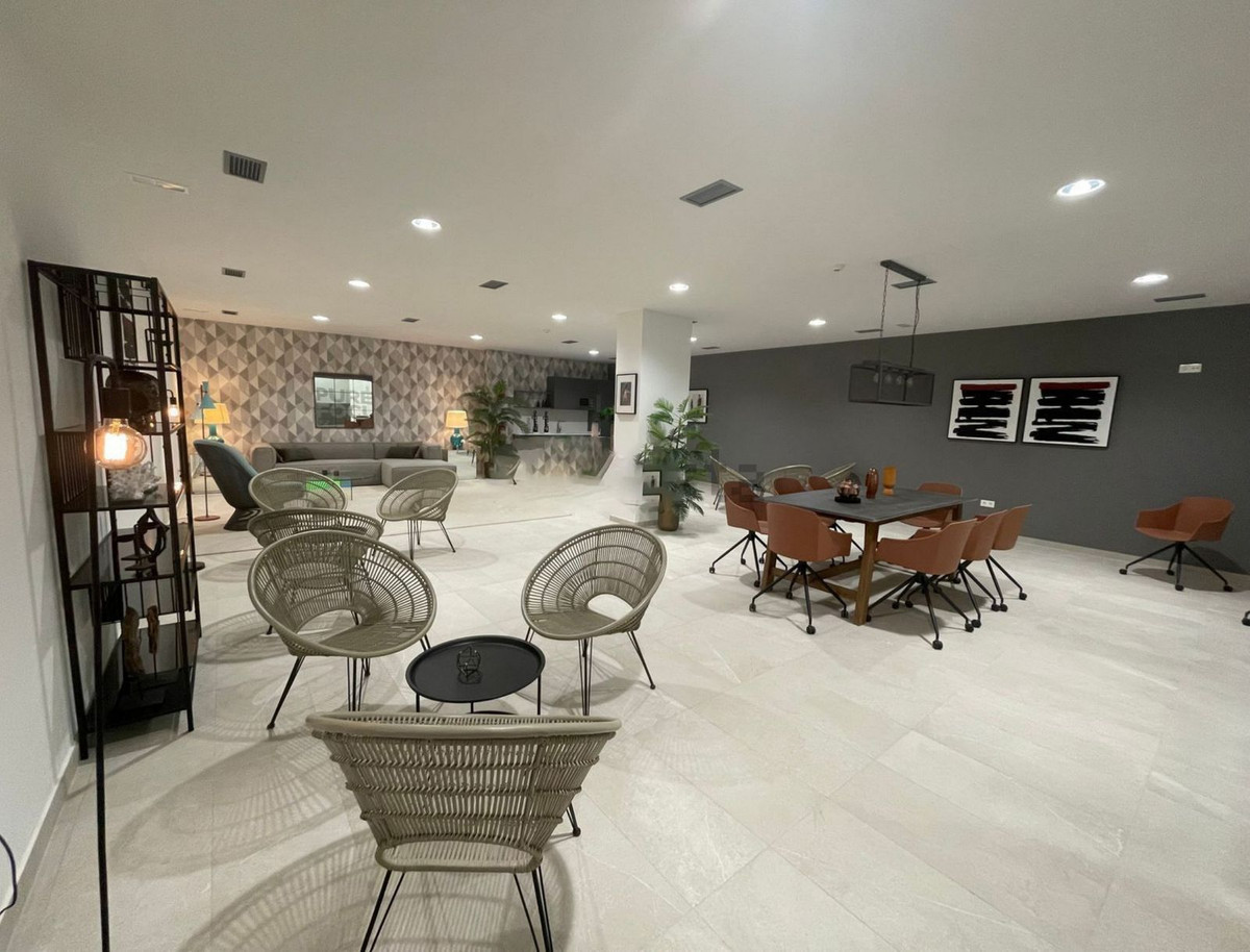 3 Bed Apartment for sale in Selwo Costa Del Sol, Málaga, Spain
