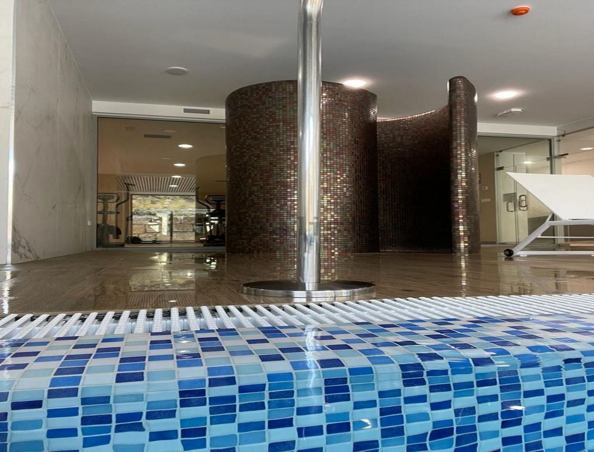 3 Bed Apartment for sale in Selwo Costa Del Sol, Málaga, Spain