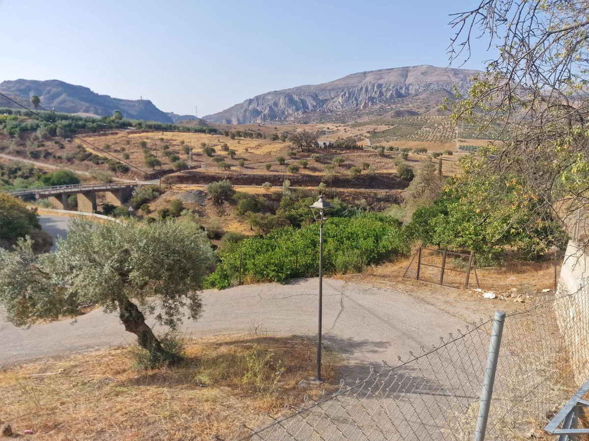 5 Bed Townhouse for sale in Alora Costa Del Sol, Málaga, Spain