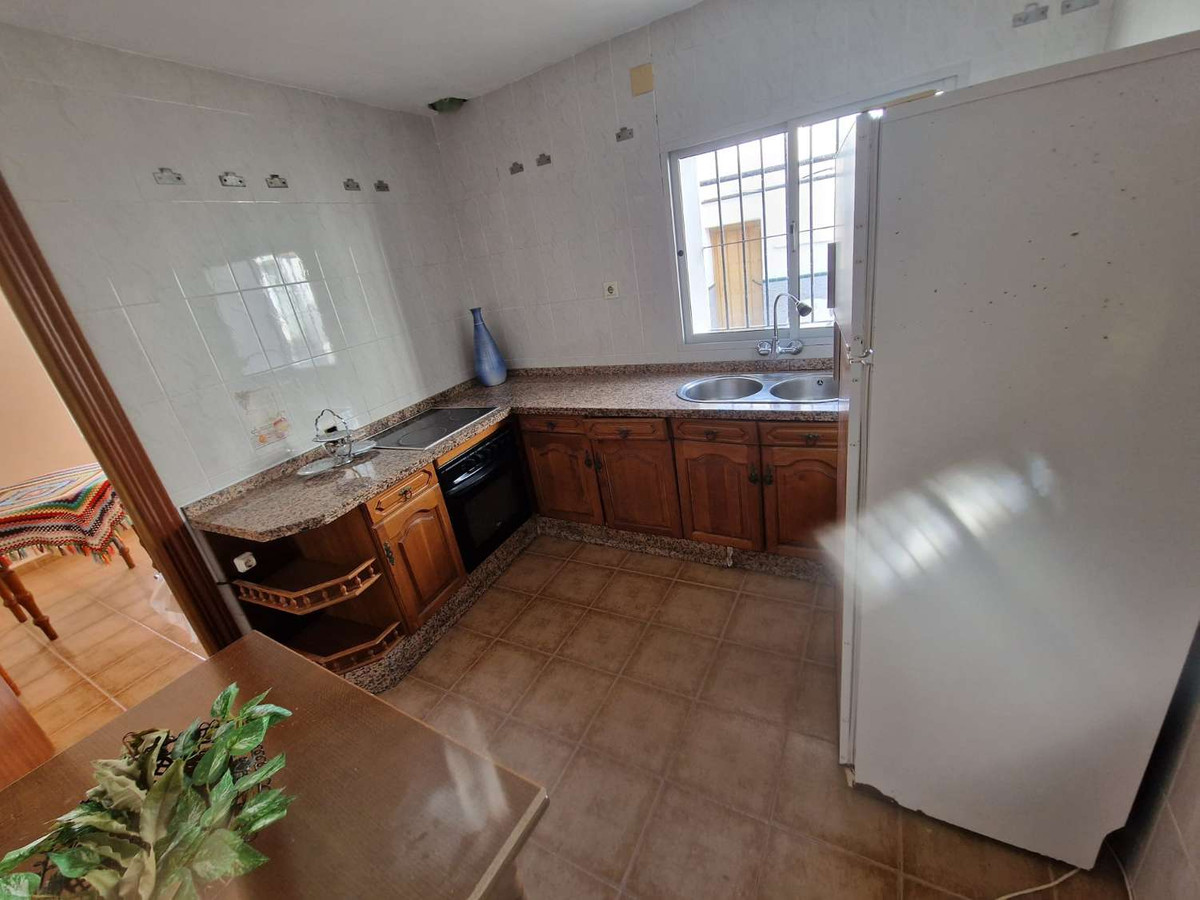5 Bed Townhouse for sale in Alora Costa Del Sol, Málaga, Spain