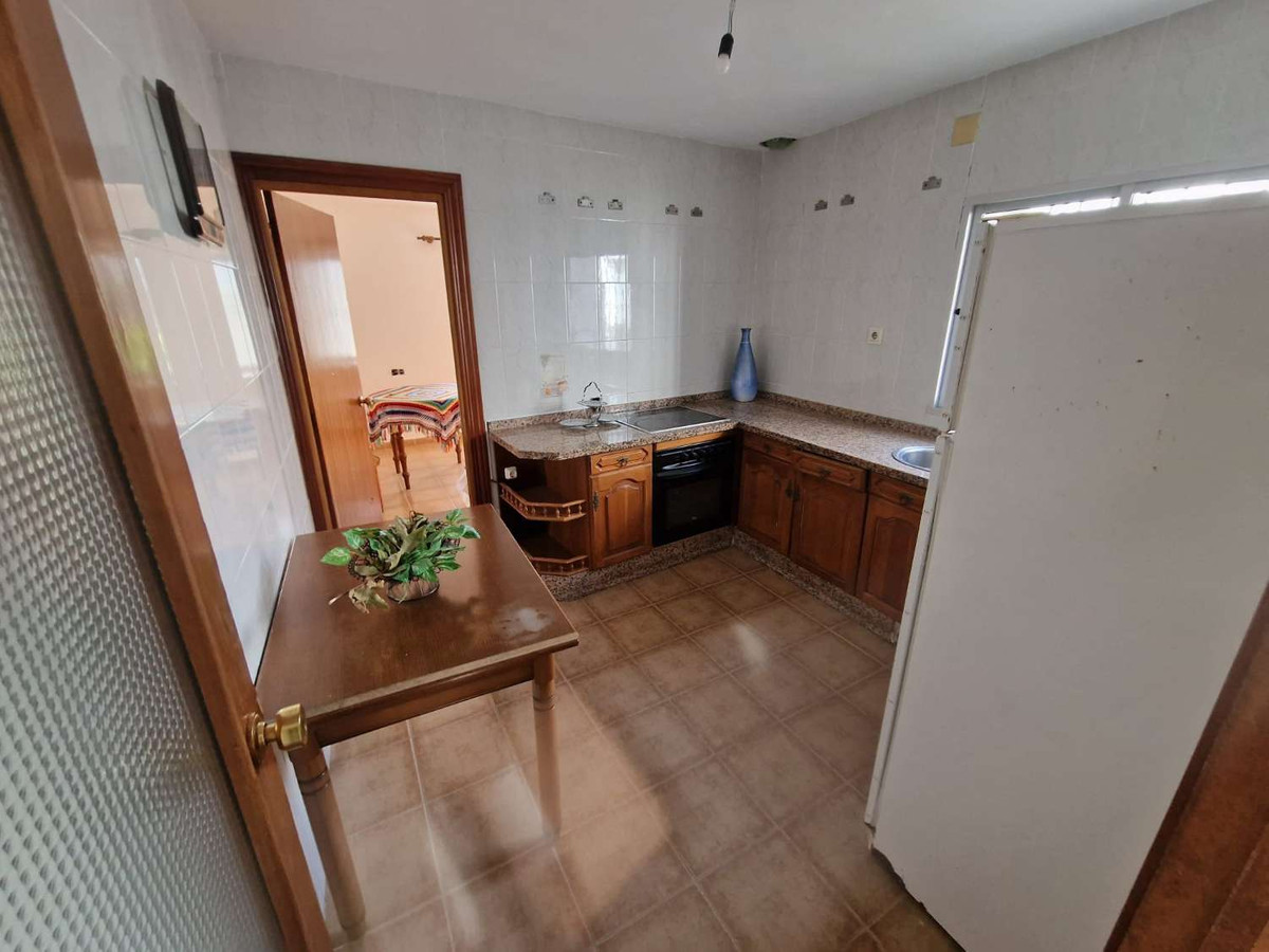 5 Bed Townhouse for sale in Alora Costa Del Sol, Málaga, Spain