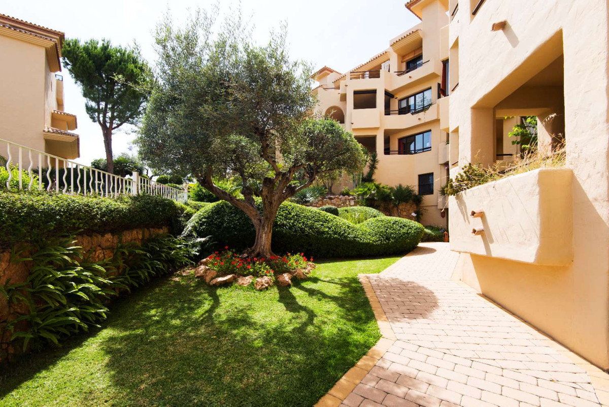Se vende Apartamento Planta Media de 3 dormitorios en Costa Del Sol, Málaga, España