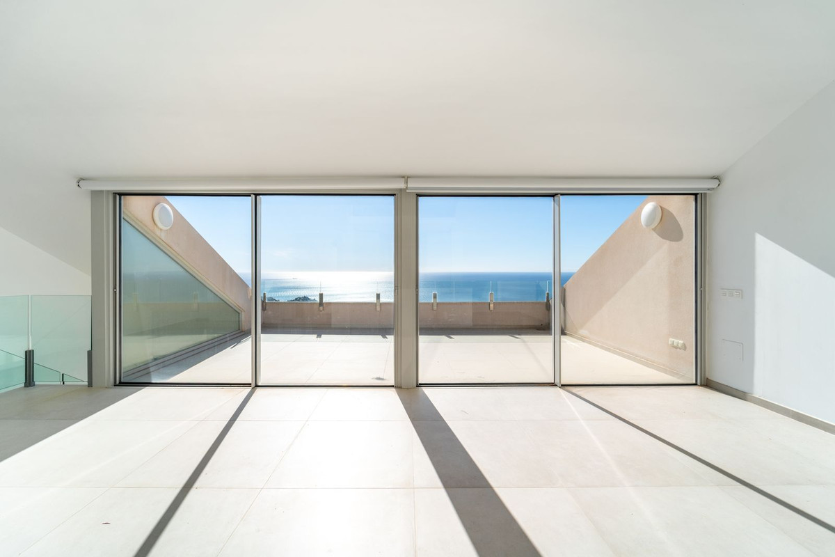 Se vende Ático Dúplex de 4 dormitorios en Costa Del Sol, Málaga, España