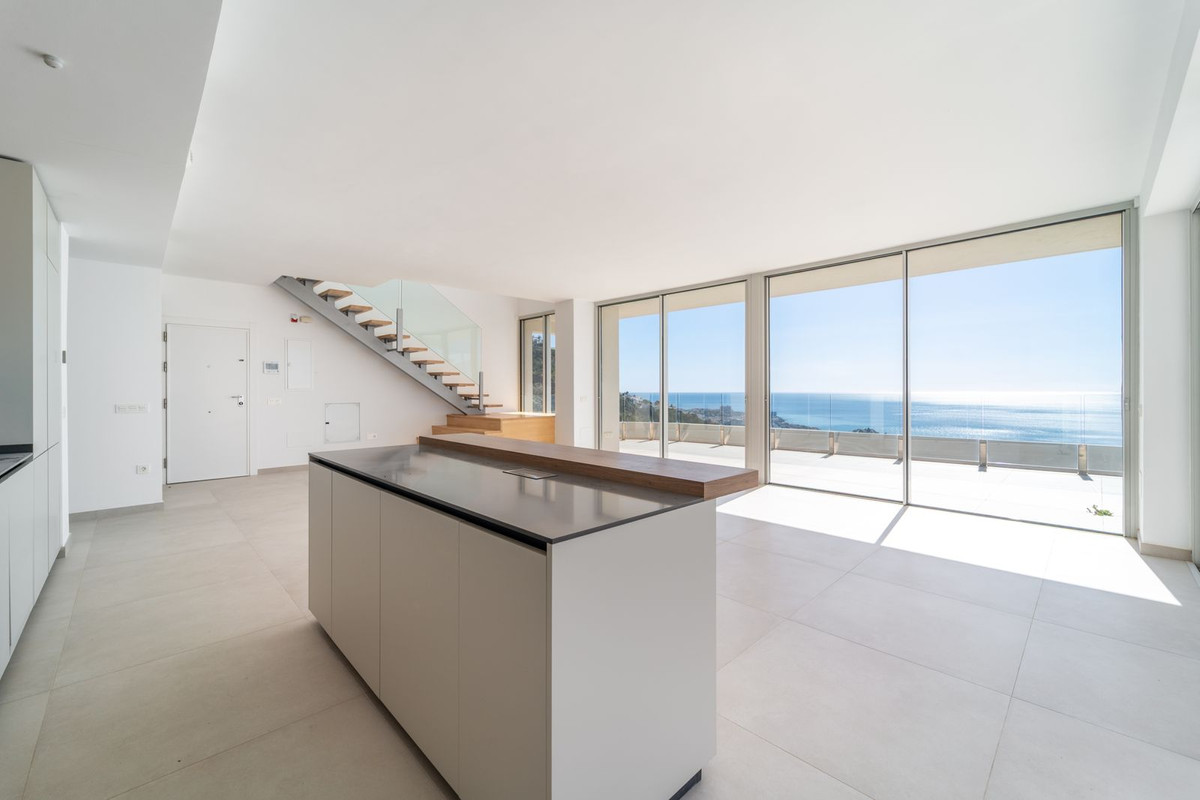 Se vende Ático Dúplex de 4 dormitorios en Costa Del Sol, Málaga, España