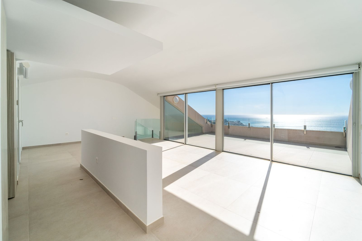 Se vende Ático Dúplex de 4 dormitorios en Costa Del Sol, Málaga, España