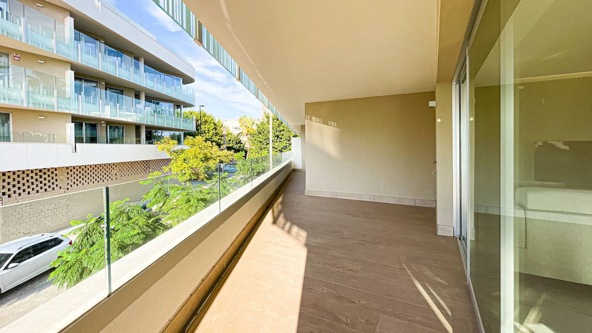3 Bed Apartment for sale in San Pedro De Alcántara Costa Del Sol, Málaga, Spain