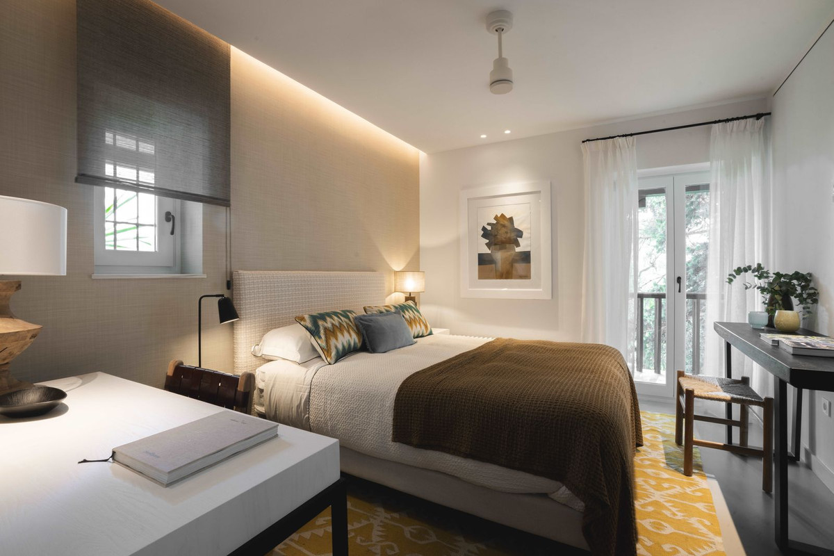 Se vende Villa - Chalet de 6 dormitorios en Málaga Ciudad, Málaga, España