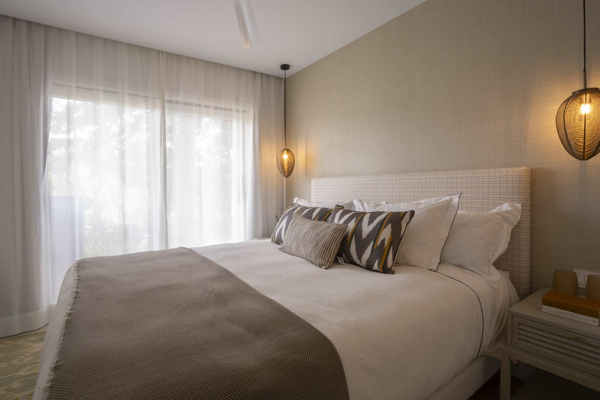 Se vende Villa - Chalet de 6 dormitorios en Málaga Ciudad, Málaga, España