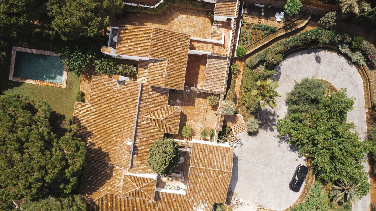 Se vende Villa - Chalet de 6 dormitorios en Málaga Ciudad, Málaga, España