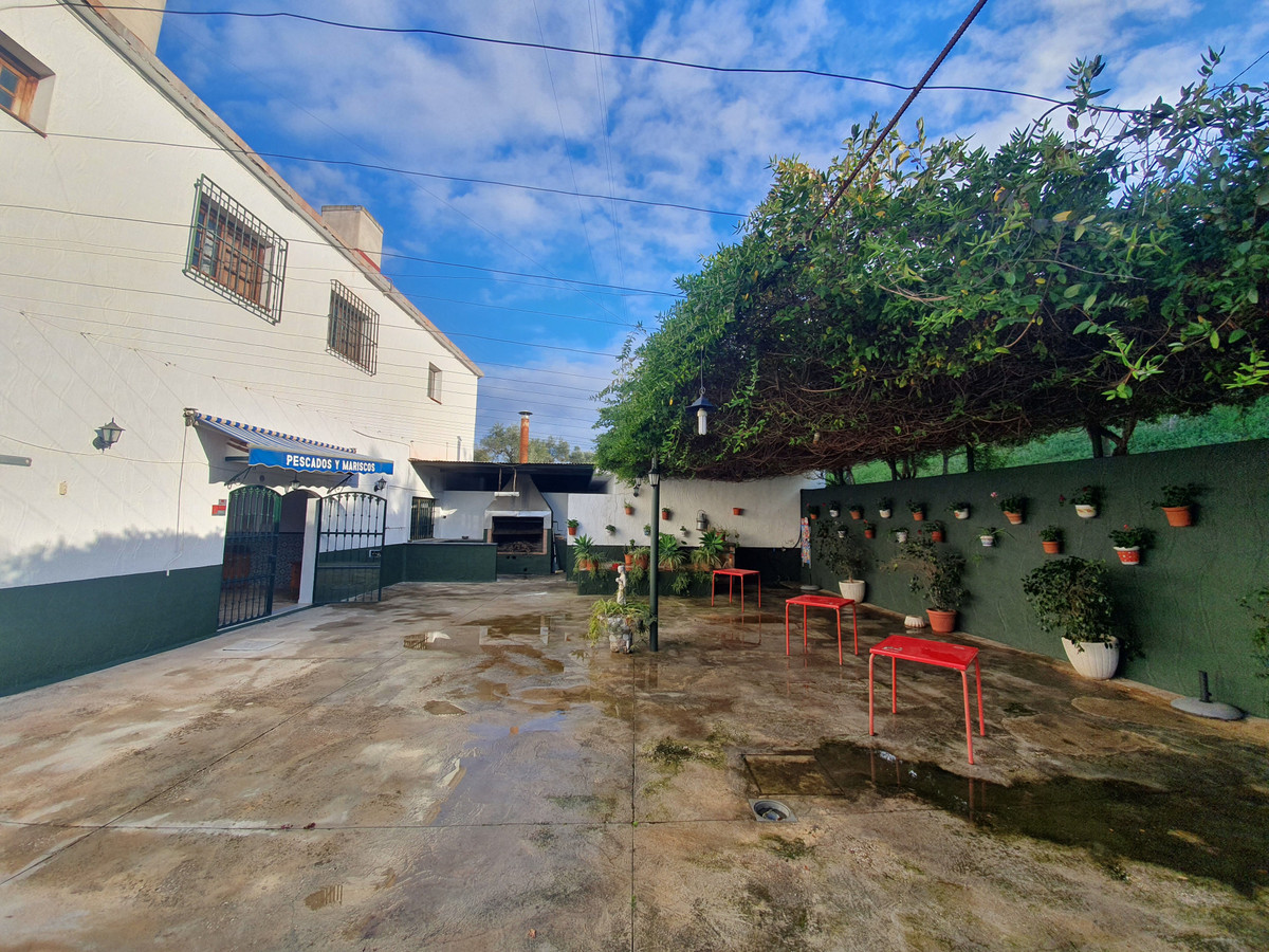 Se vende Restaurante de 5 dormitorios en Costa Del Sol, Málaga, España