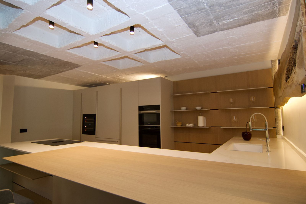 1 Bed Apartment for sale in Marbella Costa Del Sol, Málaga, Spain