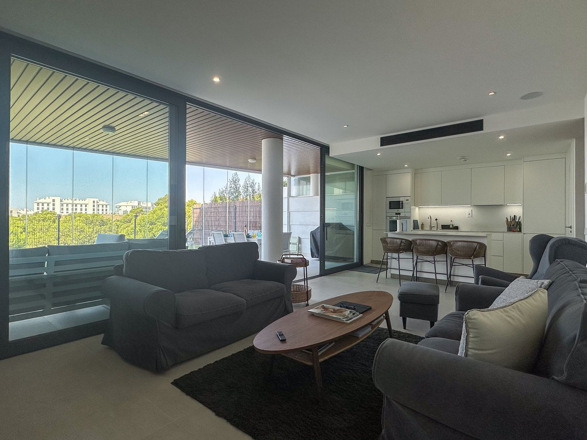 2 Bed Apartment for sale in Higueron Costa Del Sol, Málaga, Spain