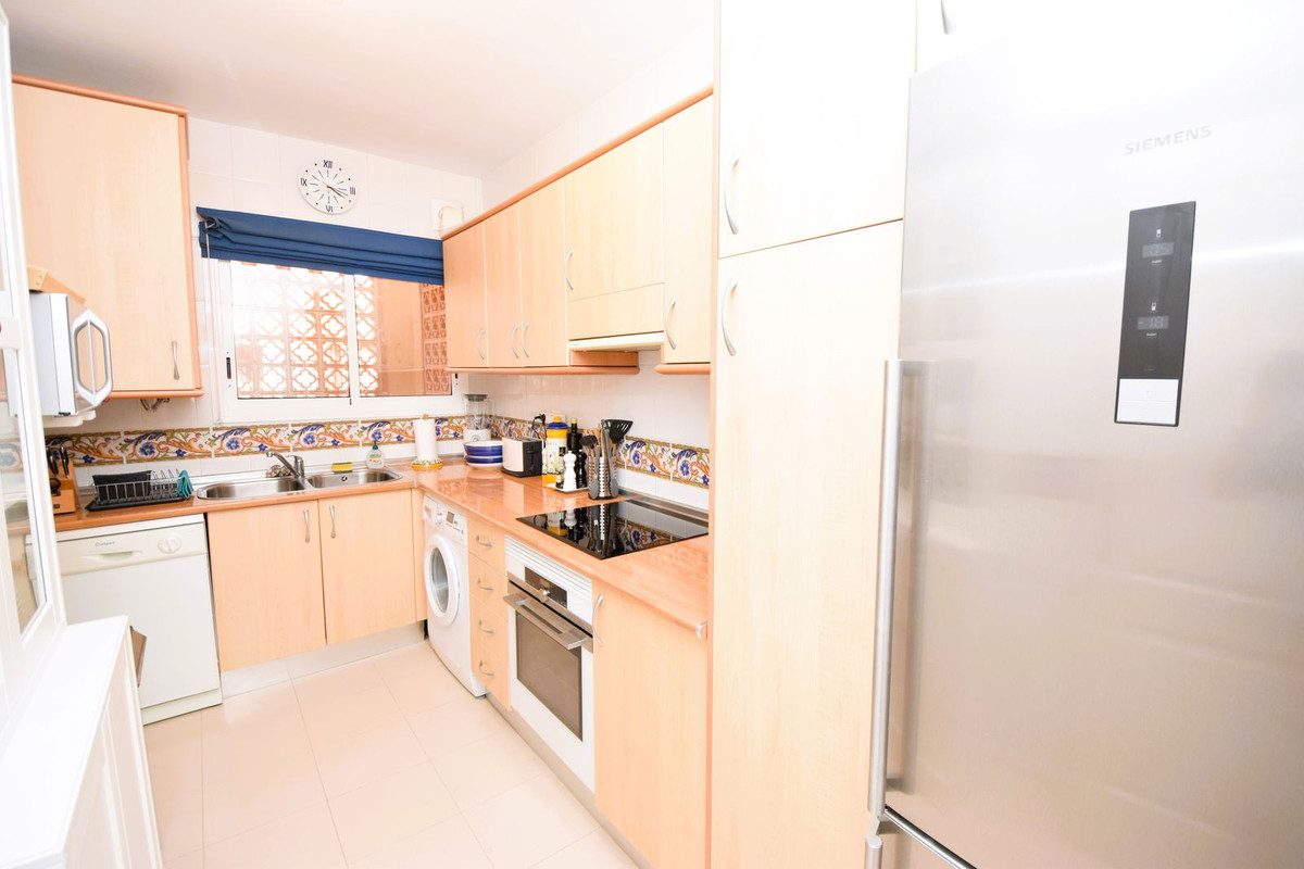2 Bed Apartment for sale in Reserva De Marbella Costa Del Sol, Málaga, Spain