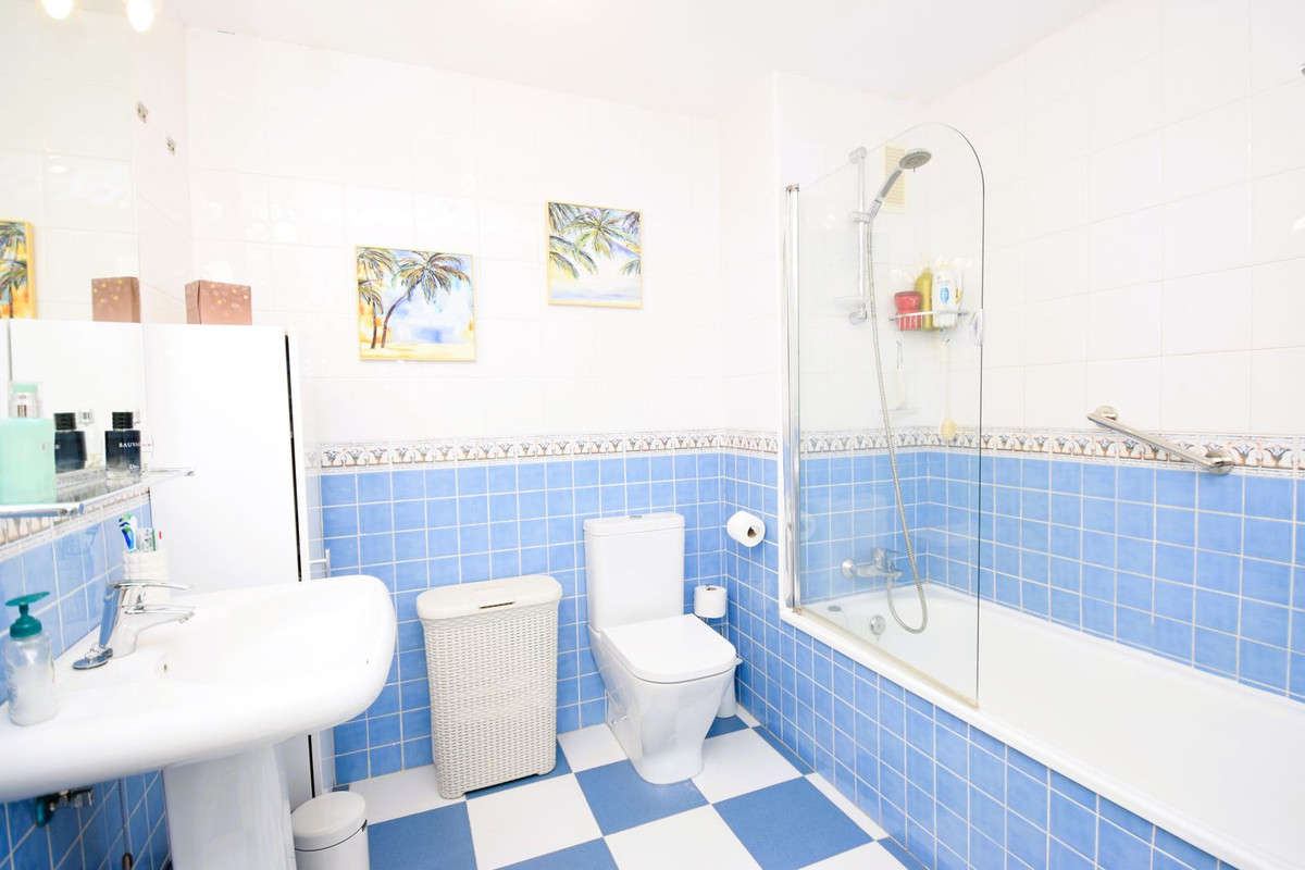 2 Bed Apartment for sale in Reserva De Marbella Costa Del Sol, Málaga, Spain