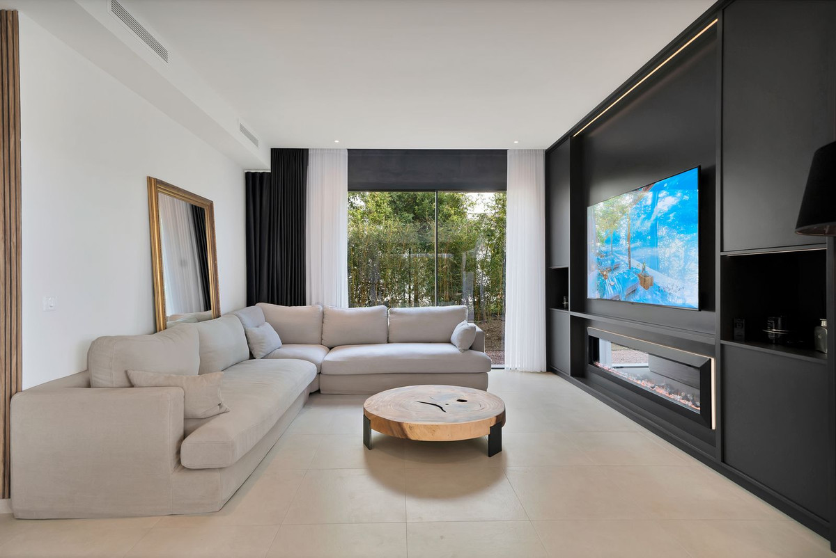 4 Bed Townhouse for sale in La Cala Golf Costa Del Sol, Málaga, Spain