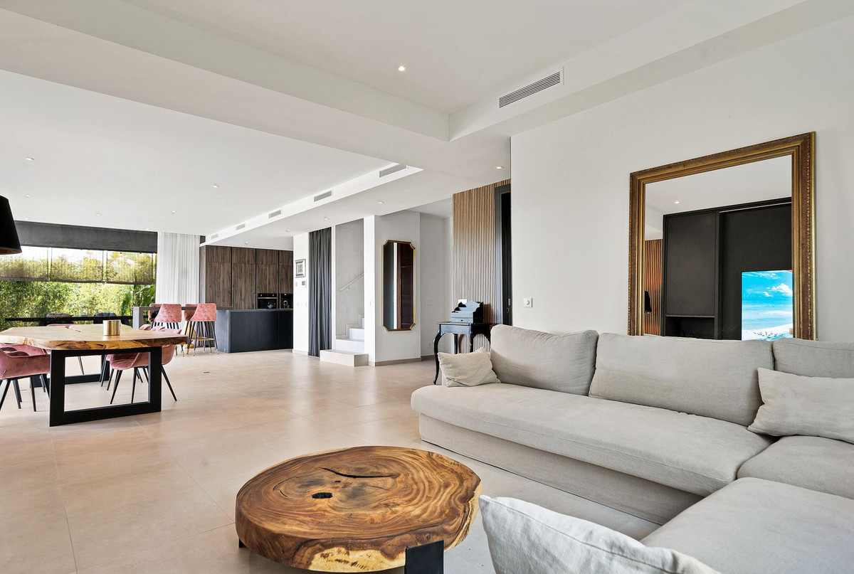 4 Bed Townhouse for sale in La Cala Golf Costa Del Sol, Málaga, Spain